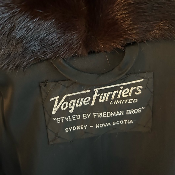 Mink coat and matching hat full length - Picture 5 of 10